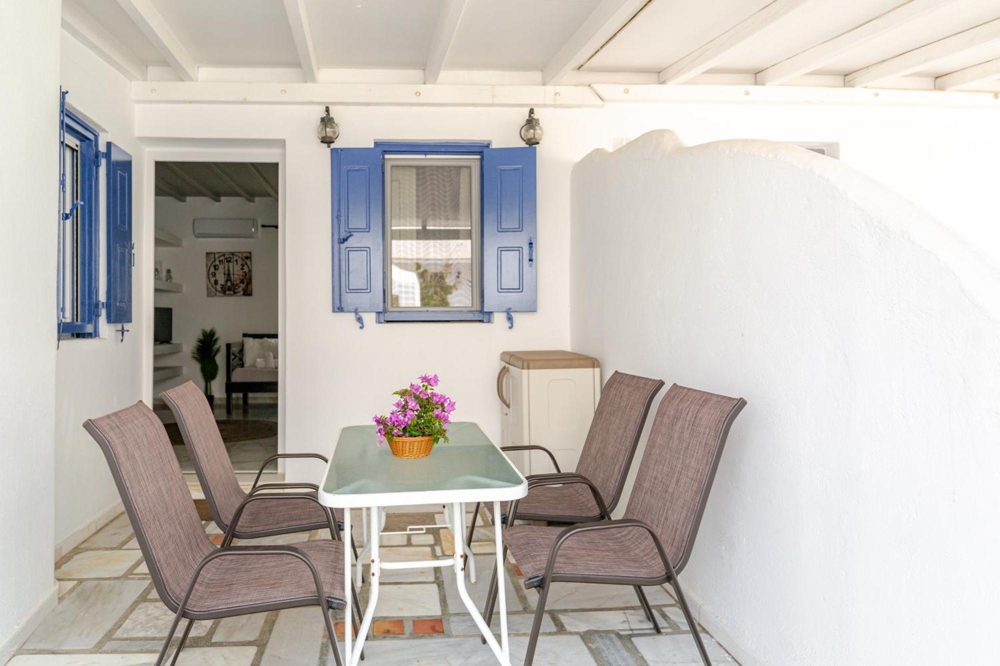 Elenitas Beach House In Ornos Eksteriør bilde