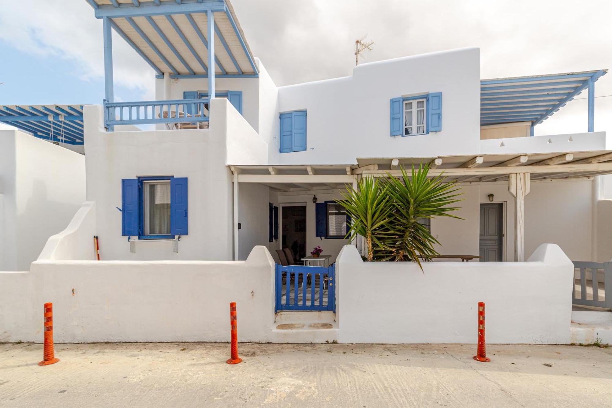 Elenitas Beach House In Ornos Eksteriør bilde