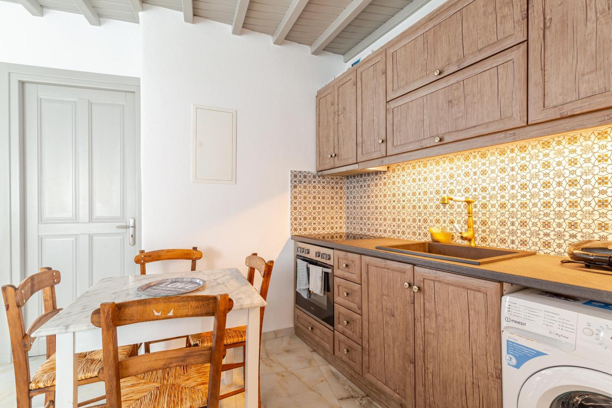 Elenitas Beach House In Ornos Eksteriør bilde