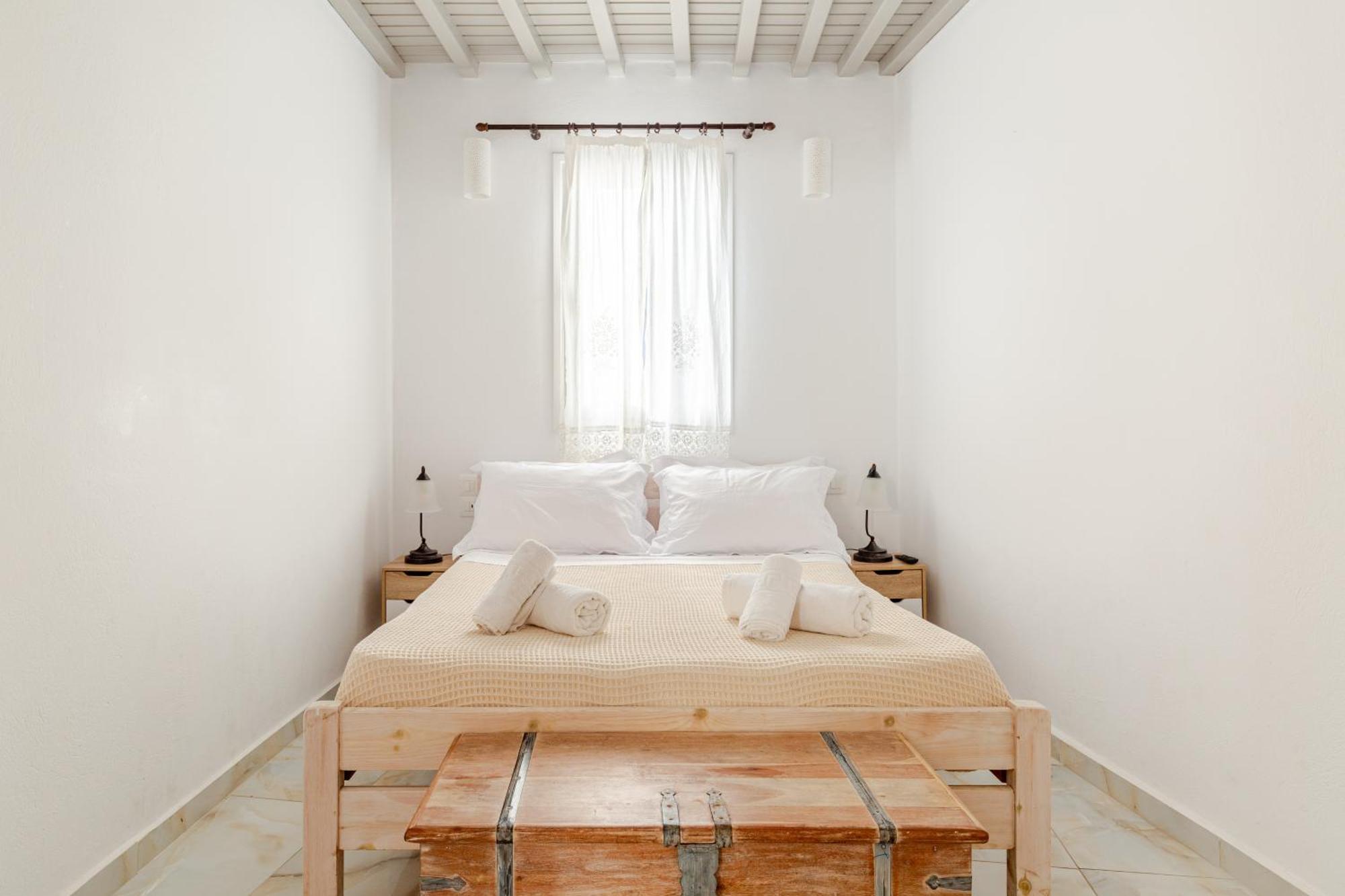 Elenitas Beach House In Ornos Eksteriør bilde